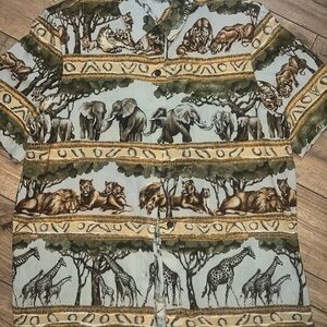 Vtg Alfred Dunner Top Size 10P Jungle Animal Print Lion Safari Button Shirt